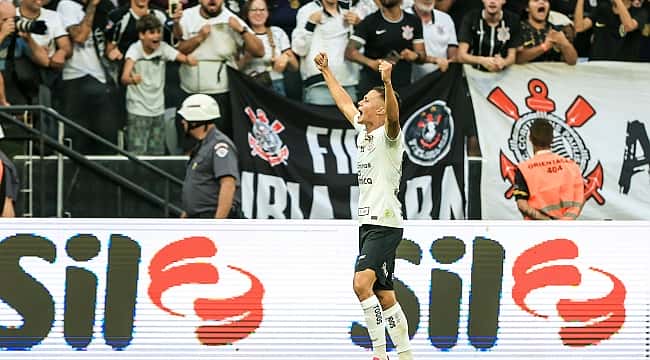 Corinthians vence Cruzeiro na 1ª rodada do Brasileirão