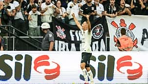 Corinthians vence Cruzeiro na 1ª rodada do Brasileirão