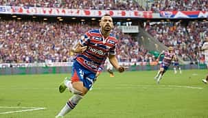 Fortaleza vence o Fluminense por 4 x 2 e assume a liderança provisória do Brasileirão 