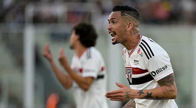 São Paulo e Ituano empatam pela Copa do Brasil; torcedores são-paulinos vaiam o time