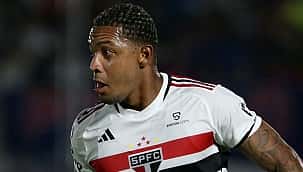 David faz no fim, São Paulo vence o Goiás de virada e segue em grande fase