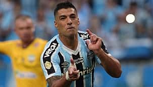 Grêmio e Cruzeiro empatam na Copa do Brasil após golaços de Bruno Rodrigues e Suárez