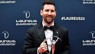 Messi é eleito o "Atleta do Ano" no Prêmio Laures