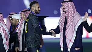 Neymar no Manchester United começa a ganhar força; entenda a operação do Banco do Catar