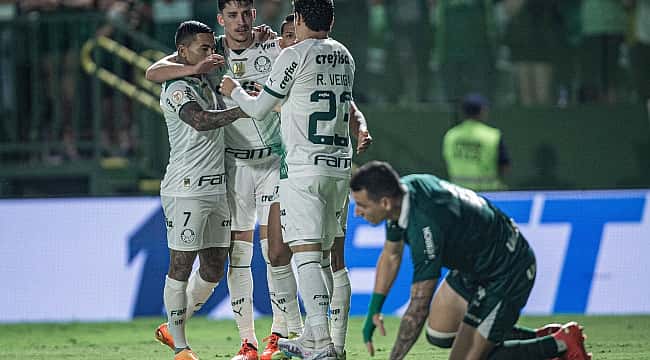 Palmeiras atropela o Goiás por 5 x 0  e chega à vice-liderança do Brasileirão