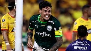 Com gols de Veiga e Gustavo Gómez, Palmeiras domina o Barcelona e vence em Guayaquil