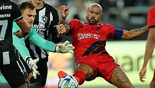 Tiquinho faz, mas Athletico bate o Botafogo nas penalidades e vai às quartas da Copa do Brasil