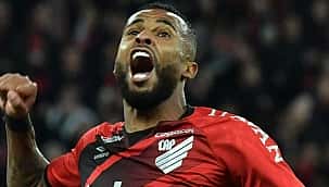 Alex Santana faz golaço e Athletico vence o Botafogo