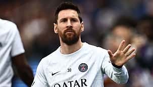 Técnico do PSG confirma saída de Messi