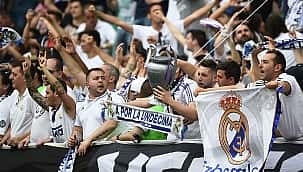 Top 15 clubes com mais seguidores nas redes sociais