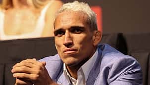 UFC 289: Charles do Bronx é azarão contra Beneil Dariush