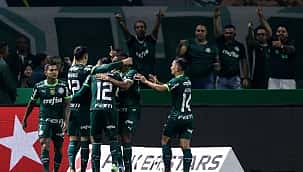 Vice-líder, Palmeiras vence Coritiba e diferença para o líder Botafogo cai para dois pontos