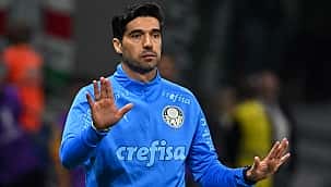 Abel Ferreira admite que propostas por jogadores balançaram o elenco