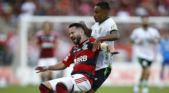 Flamengo tropeça e empata com América-MG