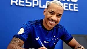 Matheus Pereira é anunciado no Cruzeiro 