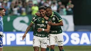 Palmeiras vence o Fortaleza no Allianz Parque e sobe para quarto no Brasileirão 