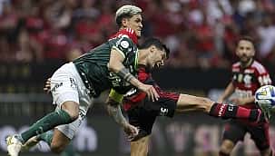 Palmeiras x Flamengo: confira as prováveis escalações e onde assistir ao vivo