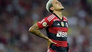 Pedro é agredido por preparador físico de Sampaoli e faz BO; Técnico pode sair do Flamengo