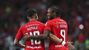 River Plate x Internacional: confira as prováveis escalações e onde assistir ao vivo