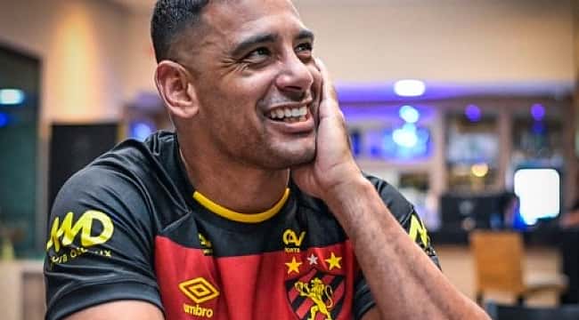 Sport resgata áudio de Diego Souza para anunciar volta do ídolo