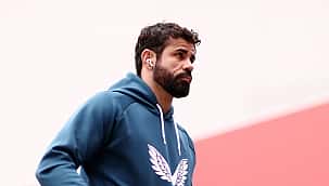 Vasco planeja viagem a Madri nesta semana para tentar fechar a contratação de Diego Costa