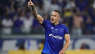 Cruzeiro e Corinthians empatam com gols de Papagaio e Mosquito