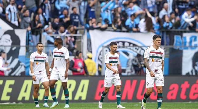 De virada, Grêmio derrota Fluminense por 2 a 1 e sobe para a vice-liderança do Brasileirão