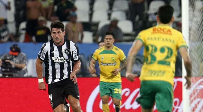 Em casa, Botafogo cede empate ao Defensa y Justica pela ida das quartas da Sul-Americana
