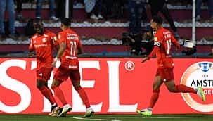 Enner Valencia decide, Inter vence Bolívar em La Paz e abre vantagem nas quartas da Libertadores