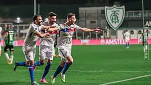 Fortaleza vence América-MG e fica próximo de classificação histórica na Sul-Americana