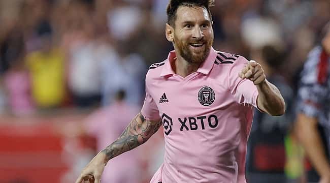 Lionel Messi estreia com gol na MLS; Assista ao vídeo