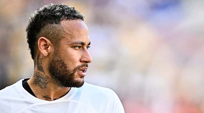Neymar está próximo de voltar ao Barcelona