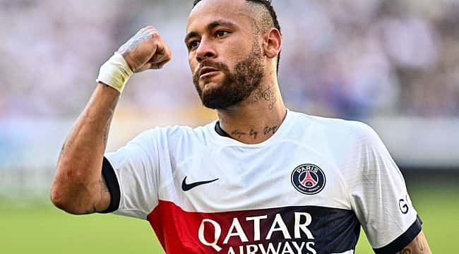 Neymar pede para deixar o PSG até o fim do mês