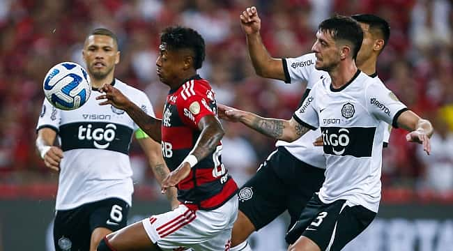 Flamengo 1 x 0 Olimpia  Taça Libertadores: melhores momentos