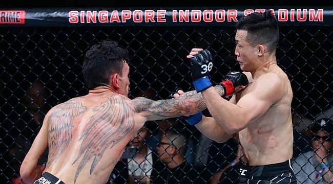 UFC Singapura: Max Holloway nocauteia Chan Sung Jung, o Zumbi Coreano, na luta principal 