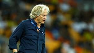 Al-Hilal planeja demissão de Jorge Jesus