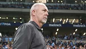 Corinthians não recebe resposta de Tite e negocia com Mano Menezes