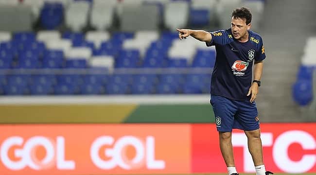 Fernando Diniz comanda pela primeira vez um treino da Seleção Brasileira; veja as imagens