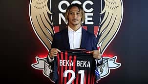 Jogador do Nice ameaça se jogar de um viaduto e precisa ser contido por bombeiros