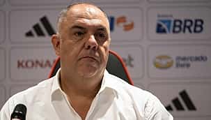 Mesmo após briga, diretoria do Flamengo mantém apoio a Marcos Braz, que permanece no cargo