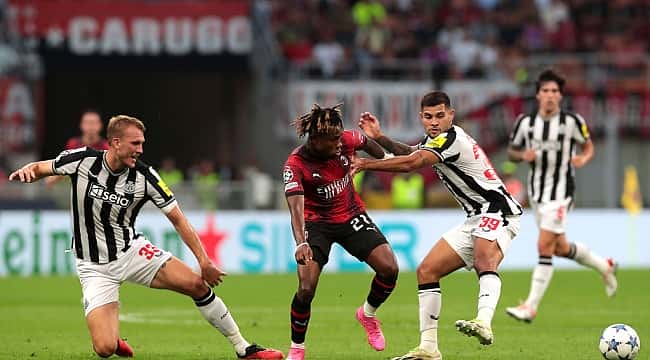 No 1º jogo do 'Grupo da Morte' da Champions, Milan e Newcastle empatam no San Siro 