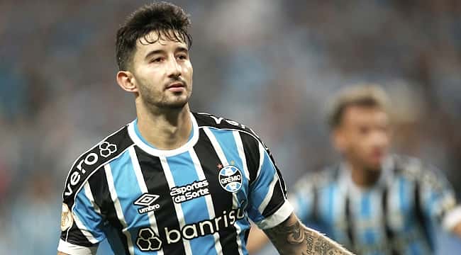 Palmeiras interessado em Villasanti, do Grêmio