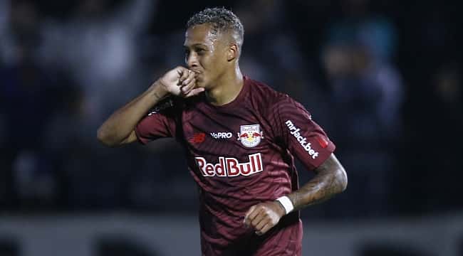 RB Bragantino vence o Grêmio e encosta no G4