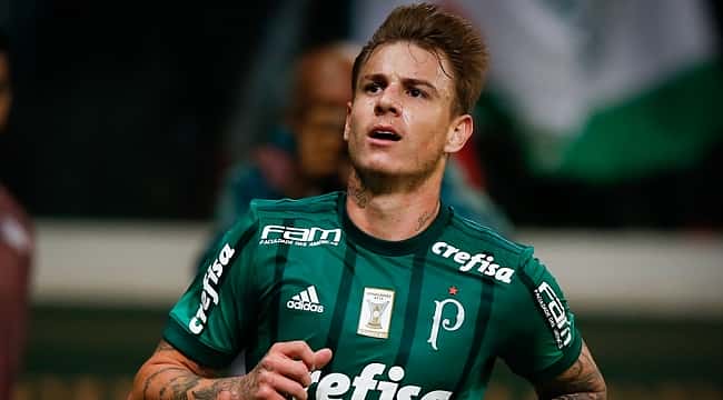 Derby Paulista! Relembre 10 jogadores que atuaram por Corinthians e Palmeiras