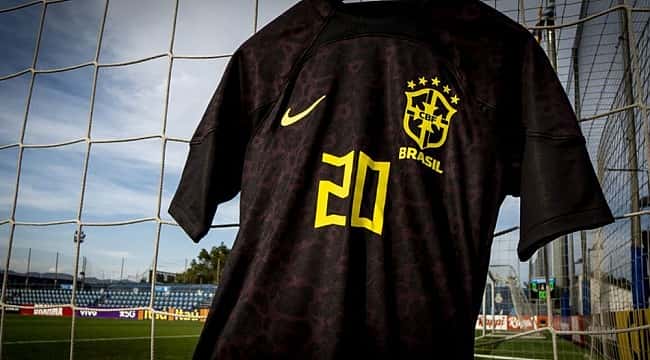 As 10 camisas mais bonitas da Seleção Brasileira
