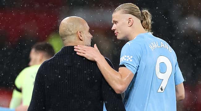 Confira as melhores imagens de United 0 x 3 City