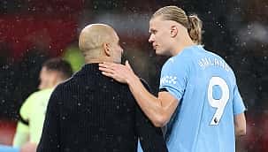 Confira as melhores imagens de United 0 x 3 City