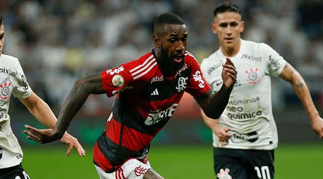 Corinthians e Flamengo empatam em Itaquera