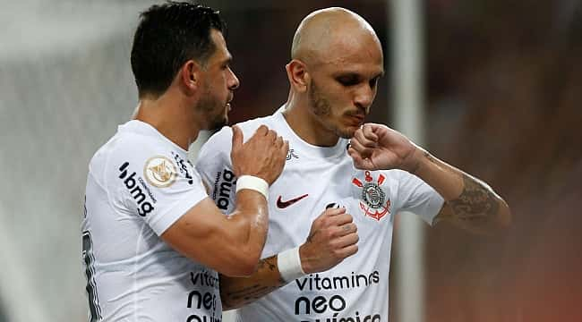 Corinthians empata no finalzinho do jogo com o lanterna América