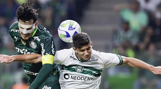 Coritiba x Palmeiras: onde assistir ao vivo grátis e escalações